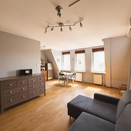 Heart Of By Bookinghost