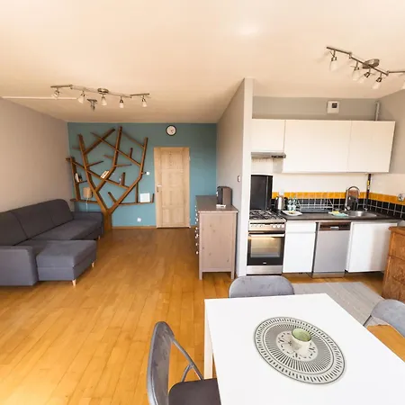 Heart Of By Bookinghost * Познань