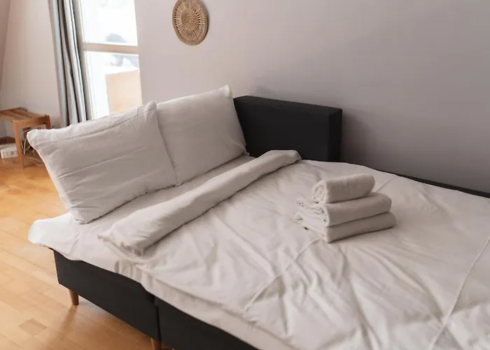 Heart Of By Bookinghost بوزنان